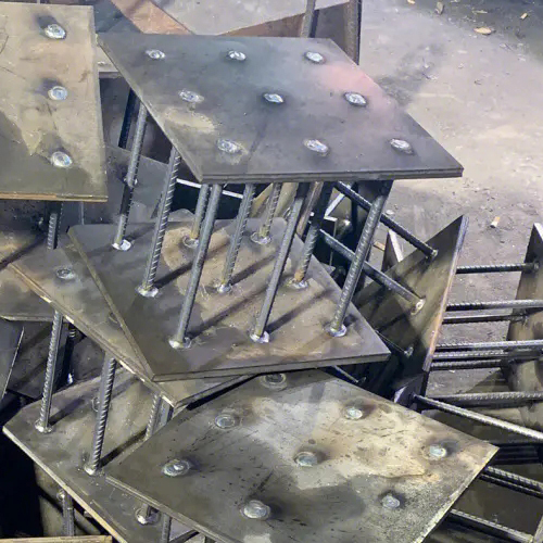 在确定舟山预埋件位置时，需要考虑以下几点